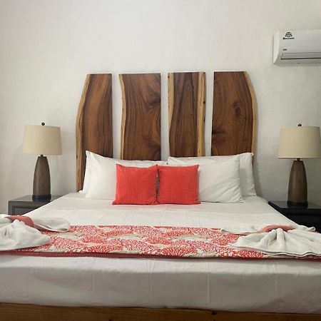 Reefside Villa Crown Point Bagian luar foto