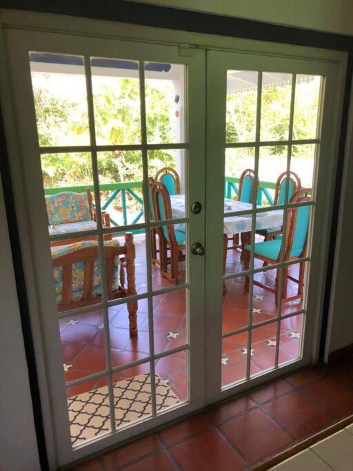Reefside Villa Crown Point Bagian luar foto