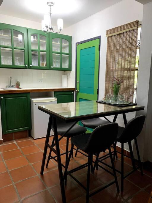 Reefside Villa Crown Point Bagian luar foto